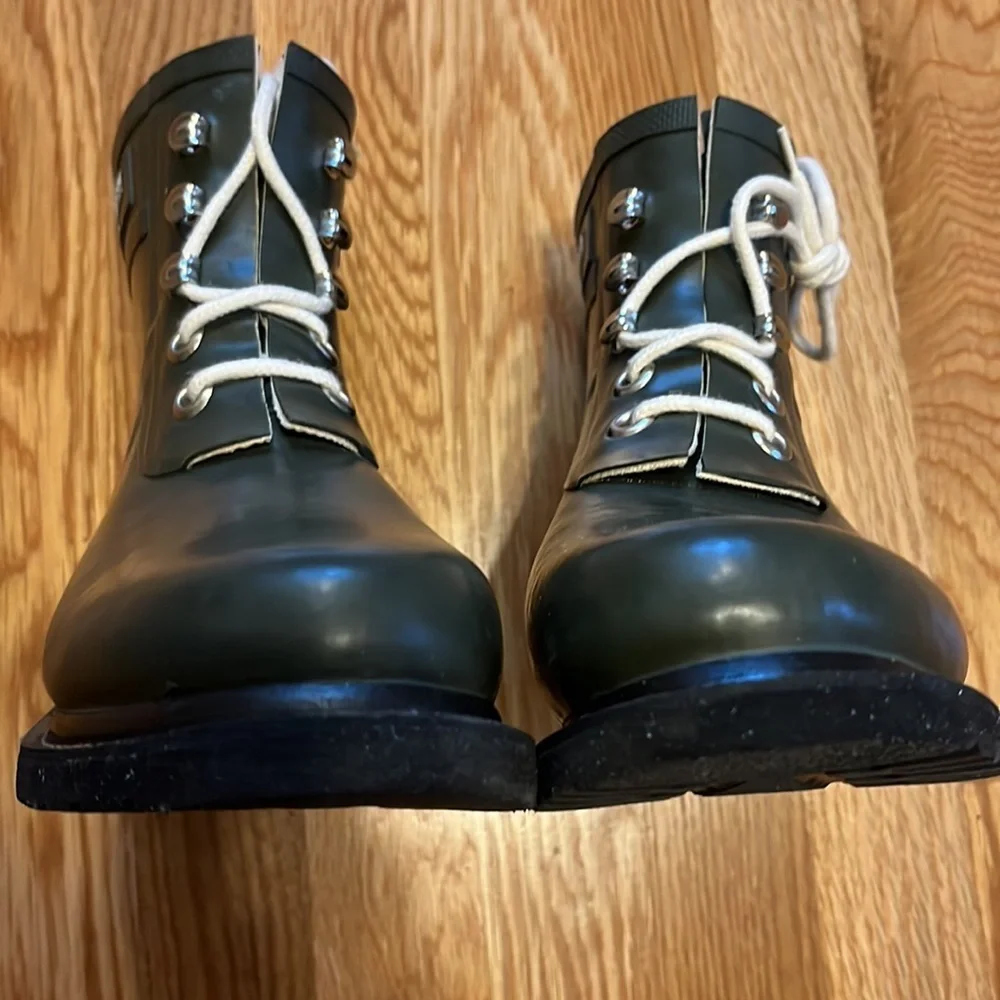 New Anthropologie Terrain Isle Jacobsen Laced Short Rain boots size 8 Green
